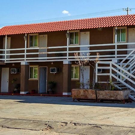 Oyo Hotel San Gilberto エルモシヨ エクステリア 写真